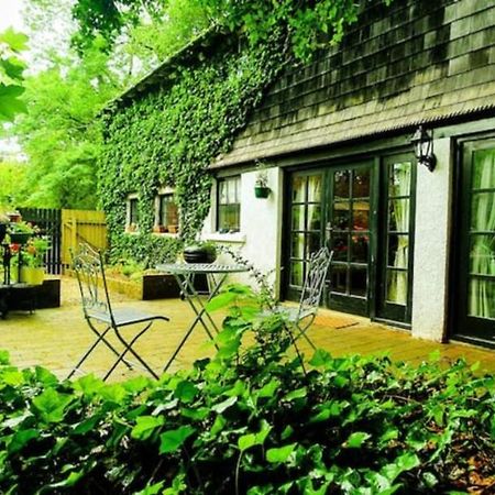 Charming Victorian Coach House Vila Jordanstown Exterior foto